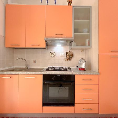 벤티밀리아 Elegant House - Centro - 400Mt Dal Mare 아파트 외부 사진