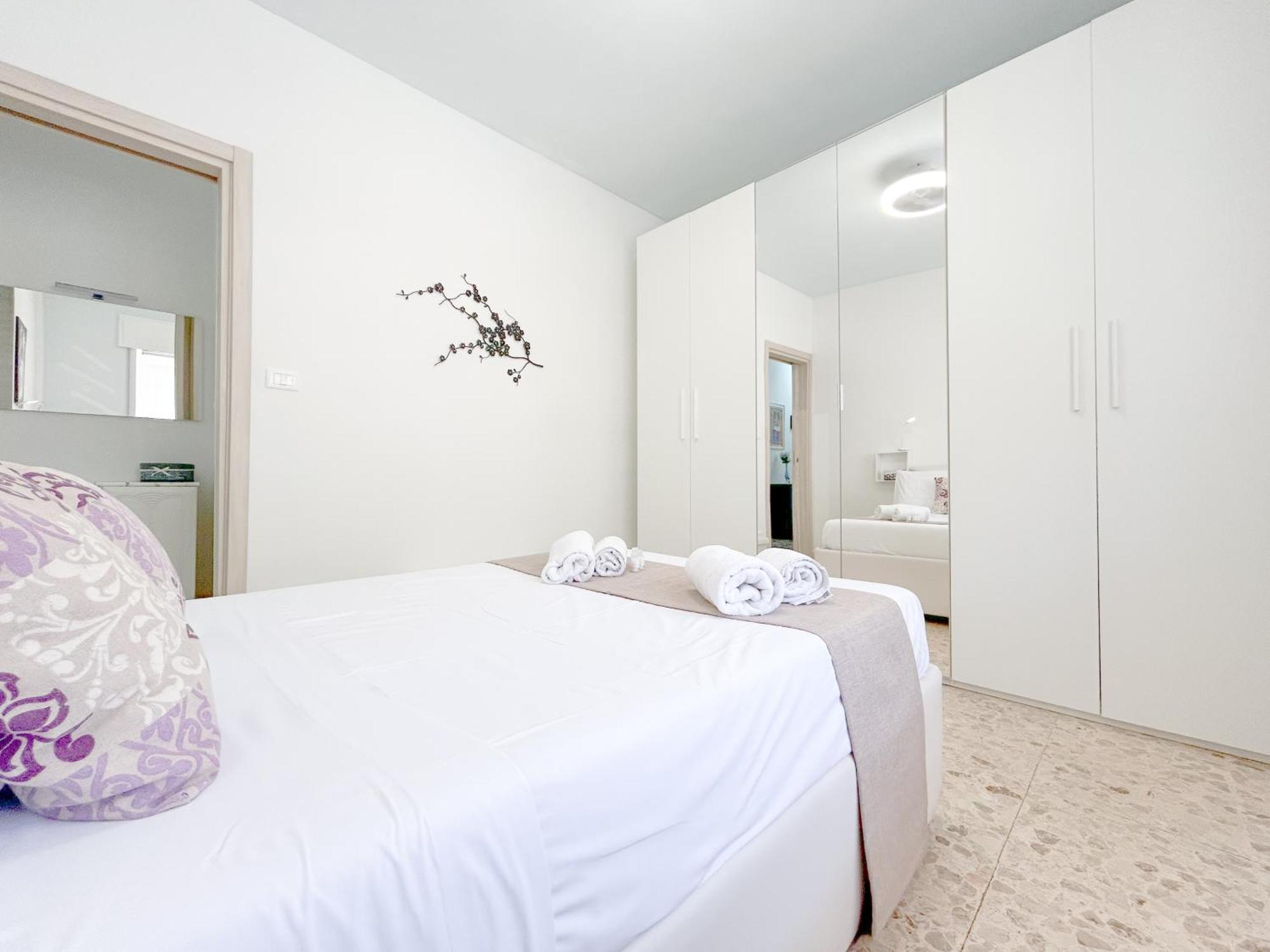 벤티밀리아 Elegant House - Centro - 400Mt Dal Mare 아파트 외부 사진