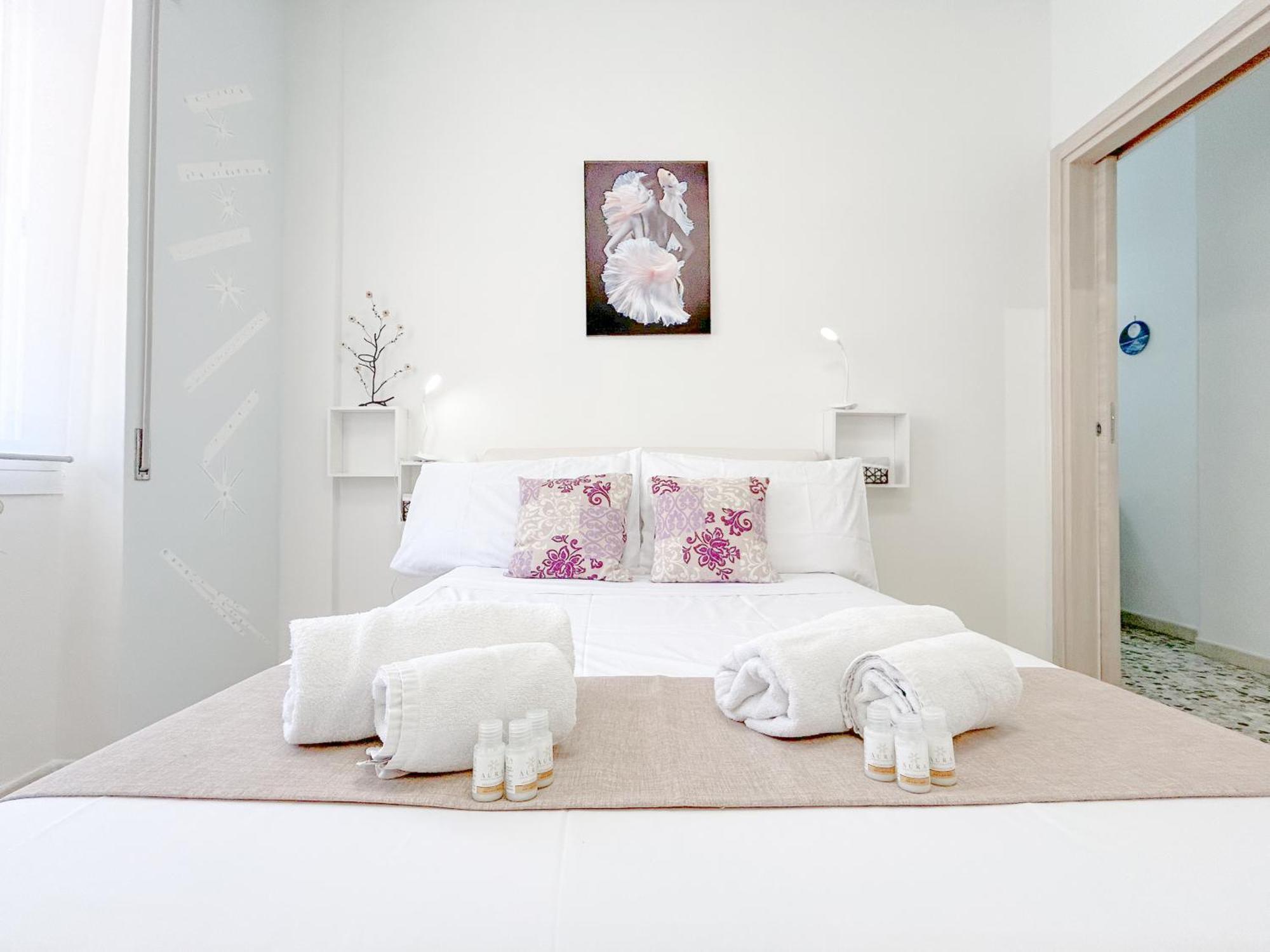 벤티밀리아 Elegant House - Centro - 400Mt Dal Mare 아파트 외부 사진