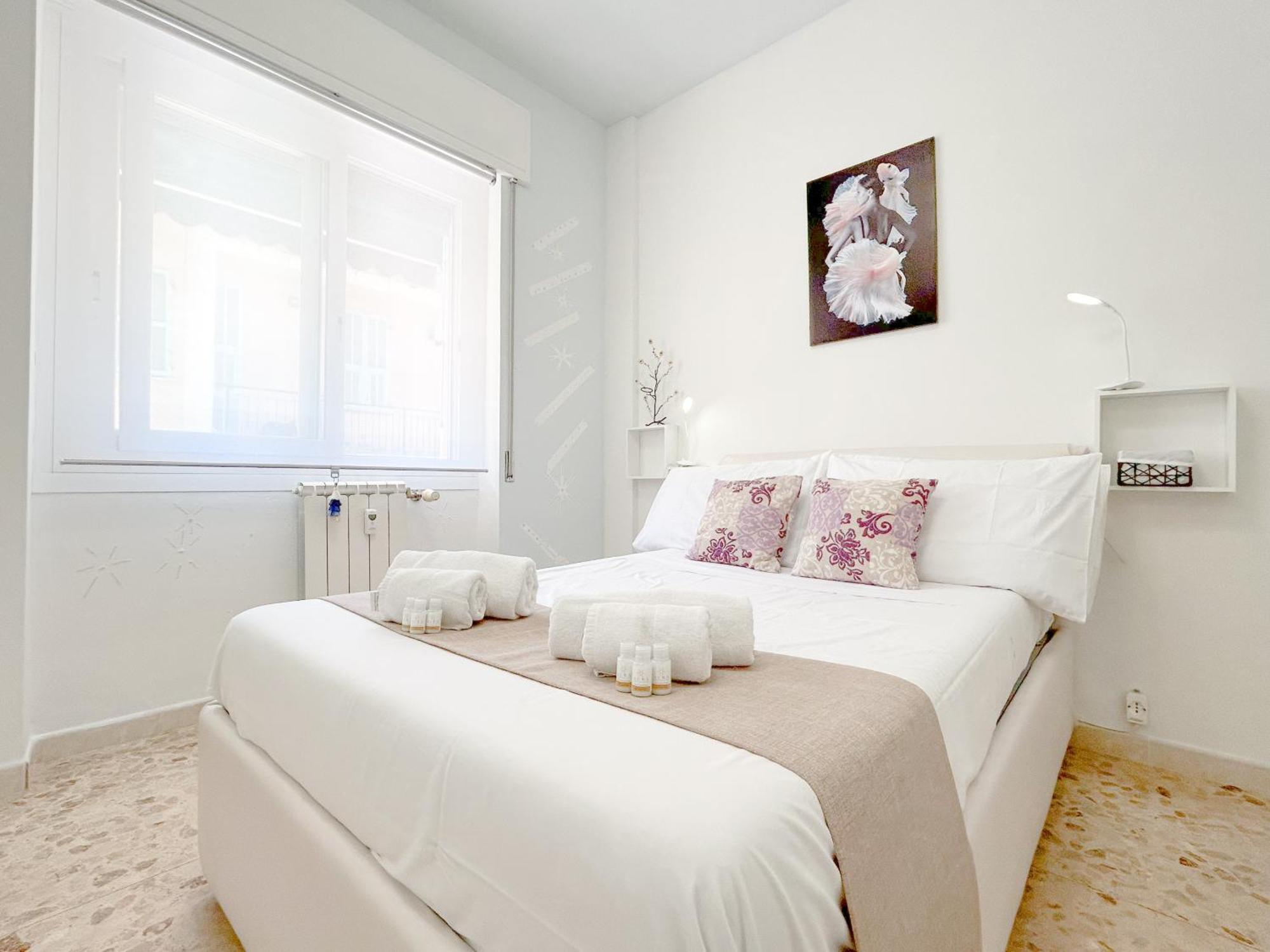 벤티밀리아 Elegant House - Centro - 400Mt Dal Mare 아파트 외부 사진